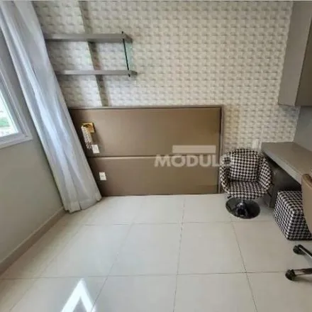 Rent this 3 bed apartment on Avenida Floriano Peixoto in Centro, Uberlândia - MG