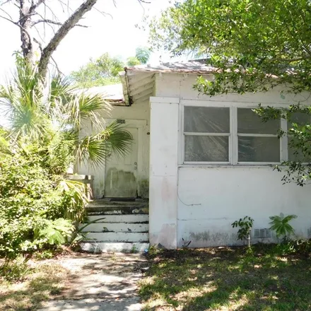 Image 2 - 22nd Avenue North & 10th Street North, 22nd Avenue North, Saint Petersburg, FL 33710, USA - House for sale