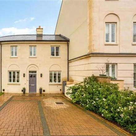Buy this 3 bed townhouse on Lascelles Avenue in Bath, BA2 6FB