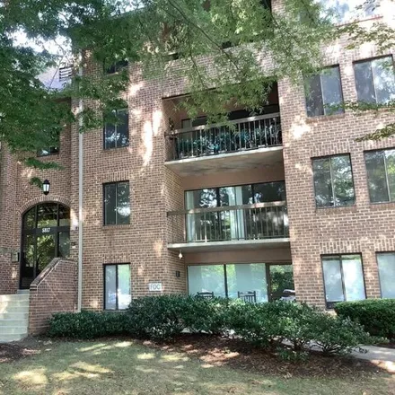 Rent this 3 bed condo on Commonwealth Drive in Luxmanor, North Bethesda