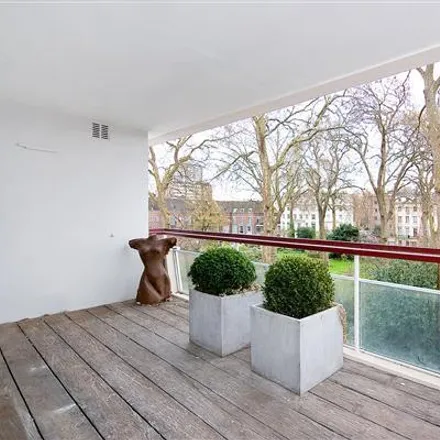 Image 4 - Chelwood House, 15-25 Gloucester Square, London, W2 2SY, United Kingdom - Apartment for sale