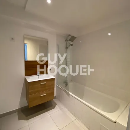 Image 5 - 6 Rue granon, 13004 Marseille, France - Apartment for rent