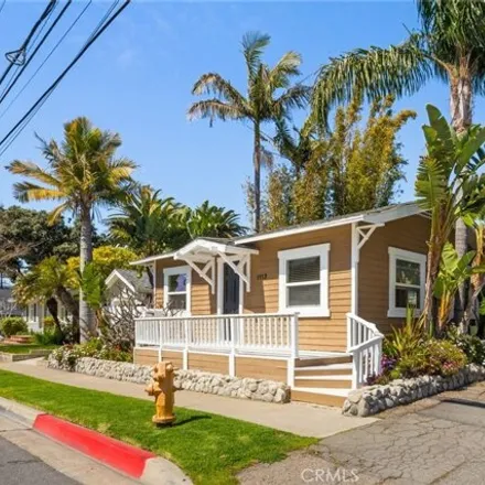 Image 2 - 1112 Acacia Avenue, Huntington Beach, CA 92648, USA - House for sale