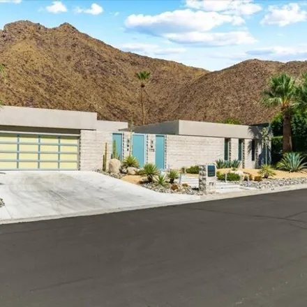 Rent this 3 bed house on 1161 Los Robles Drive in Palm Springs, CA 92262