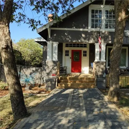 Rent this 3 bed house on 1255 North 16th Street in Waco, TX 76707