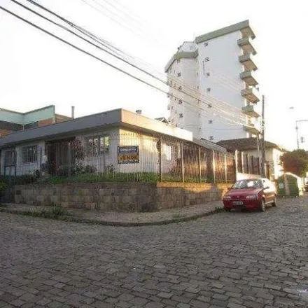 Buy this 5 bed house on Rua João Pioner in Sagrada Família, Caxias do Sul - RS