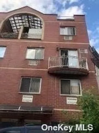 Buy this 13 bed townhouse on 41-73 Summit Court in New York, NY 11355