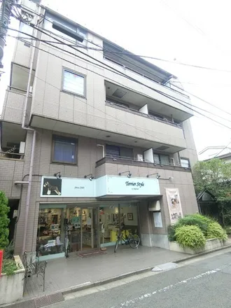 Rent this studio apartment on Terrier Style in 公園通り（瀬田貫井線）, Akatsutsumi 4-chome