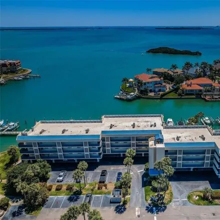 Buy this 2 bed condo on 199 Yacht Club Lane in Tierra Verde, Pinellas County