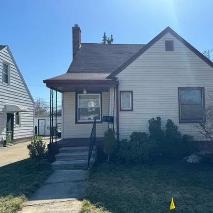 Image 1 - 8090 Sterling Street, Center Line, Macomb County, MI 48015, USA - House for sale