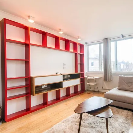Rent this 2 bed apartment on 174-176 Fulham Road in London, SW10 9QL