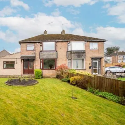 Buy this 4 bed duplex on Wollaton Road in Sheffield, S17 4LE