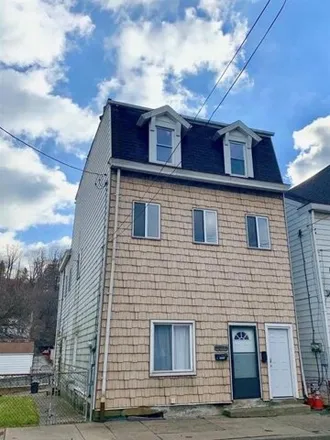 Buy this studio house on Evergreen Ave at Franklin St in Evergreen Avenue, Millvale