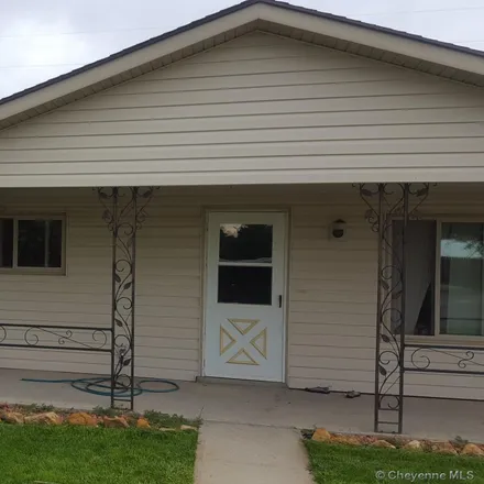 Image 1 - 992 18th Street, Wheatland, WY 82201, USA - Townhouse for sale