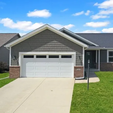 Buy this 3 bed house on 2006 Rylan Rd in Mahomet, Illinois