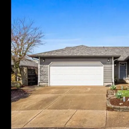 Buy this 3 bed house on 259 Ridgeview Court North in Keizer, OR 97303