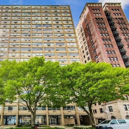 Image 1 - Promontory Apartments, 5530 South Shore Drive, Chicago, IL 60637, USA - House for sale