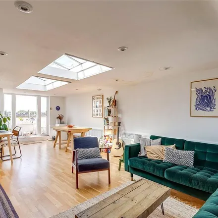 Rent this 3 bed house on Physio For All in 40 Webb's Road, London