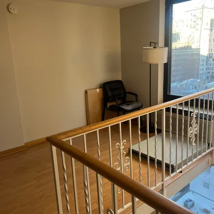 Rent this 1 bed apartment on North Dearborn Parkway in Chicago, IL 60610