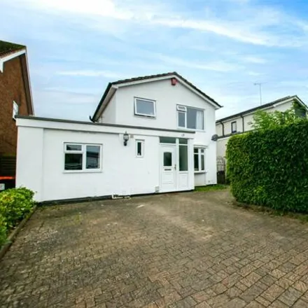 Buy this 4 bed house on Carlisle Close in Dunstable, LU6 3PH