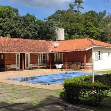 Buy this 9 bed house on Avenida Santana in Retiro dos Fontes, Atibaia - SP