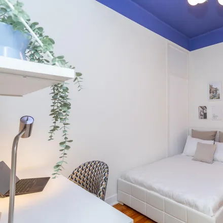 Rent this 6 bed room on Estacionamento IDN in Calçada das Necessidades, 1399-011 Lisbon