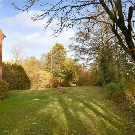 Image 9 - Kelham Gardens, Marlborough, SN8 1PW, United Kingdom - House for sale