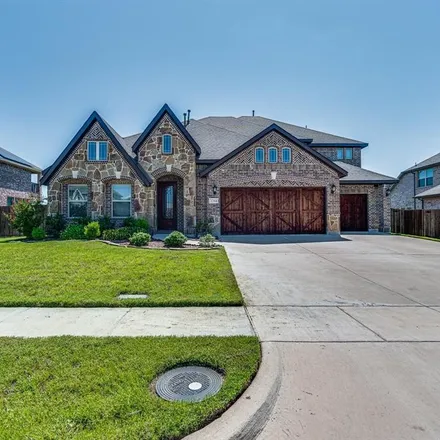 Buy this 5 bed house on 3244 Fox Ridge Trail in Mesquite, TX 75181