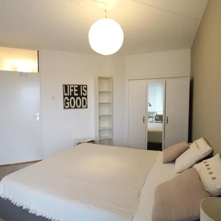 Rent this 3 bed apartment on Loenermark 500 in 1025 TS Amsterdam, Netherlands