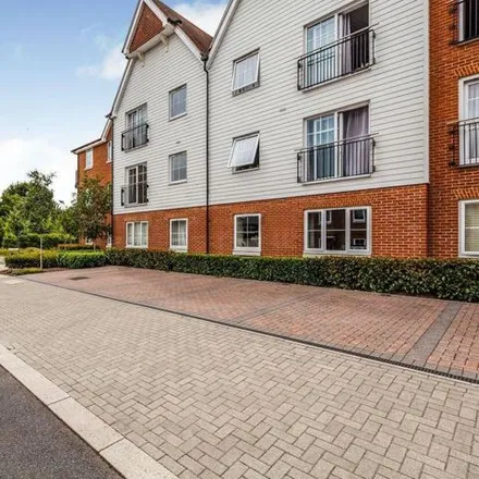 Buy this 1 bed apartment on Swinton Court in Mere Road, Dunton Green