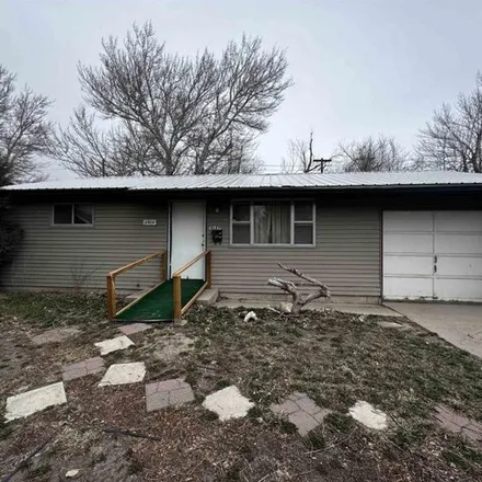 Image 1 - 2902 Coulter Drive, Casper, WY 82604, USA - House for sale