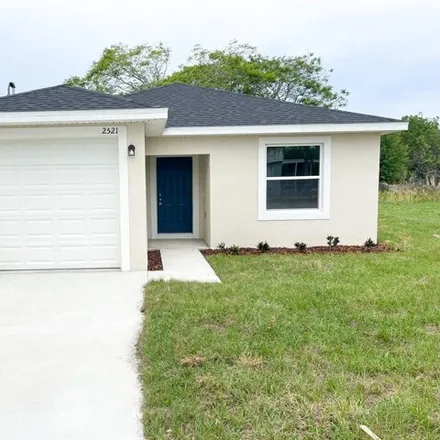 Buy this 3 bed house on 2599 Sunset Drive Northeast in Polk County, FL 33881