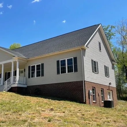 Buy this 3 bed house on Old Courthouse Road in Vera, Appomattox County