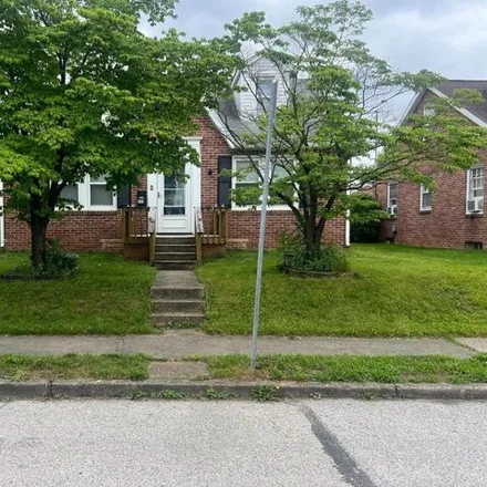 Buy this 2 bed house on 1020 Chanceford Avenue in York, PA 17404