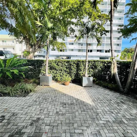 Image 6 - 1033 Lenox Avenue, Miami Beach, FL 33139, USA - Apartment for rent
