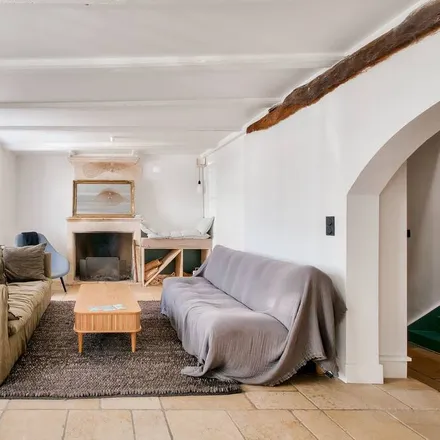 Rent this 5 bed house on Le Bois-Plage-en-Ré in Rue Aristide Briand, 17580 Le Bois-Plage-en-Ré