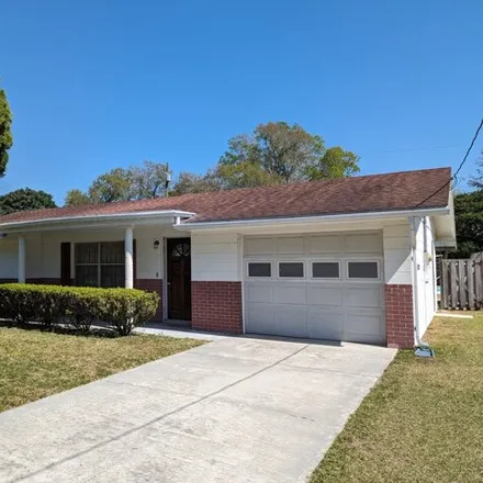 Buy this 2 bed house on 5926 Wilson Drive in Zephyrhills, FL 33542