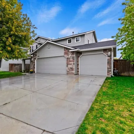 Image 3 - 2176 North Cougar Way, Meridian, ID 83646, USA - House for sale
