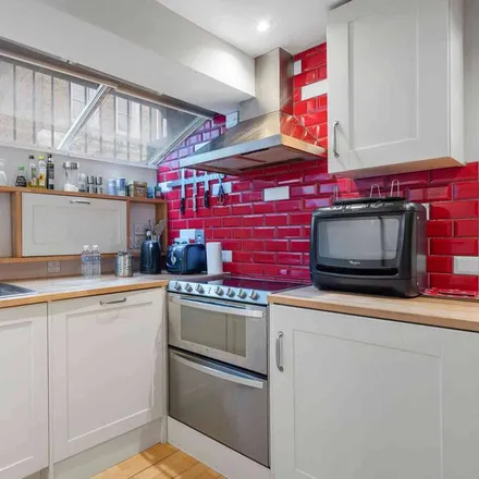 Image 2 - London, SW3 4DH, United Kingdom - House for rent