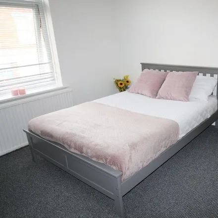 Rent this 1 bed room on Winn Street in Lincoln, LN2 5ER