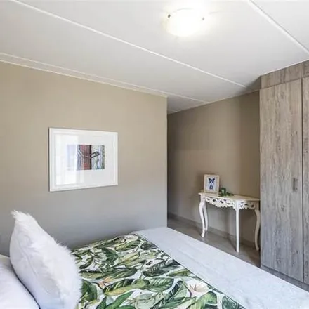 Rent this 2 bed apartment on Baobab in Atterbury Road, Menlyn
