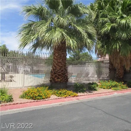 Image 4 - 2519 Danborough Court, Las Vegas, NV 89106, USA - Townhouse for sale