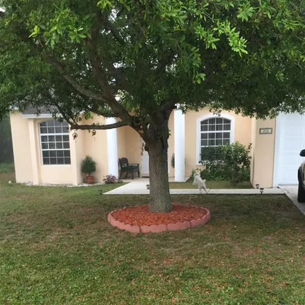 Rent this 1 bed room on 1646 Southeast North Blackwell Drive in Port Saint Lucie, FL 34952