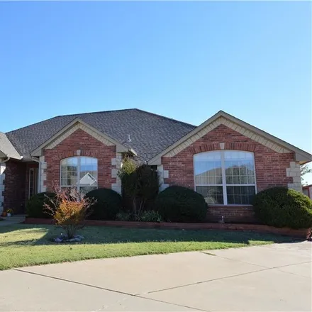 Buy this 4 bed house on 425 Summit Way in Norman, OK 73071