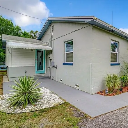 Image 3 - 2129 45th Street South, Saint Petersburg, FL 33711, USA - House for rent