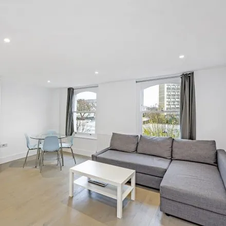 Rent this 2 bed apartment on Normand Croft Community School in Bramber Road, London