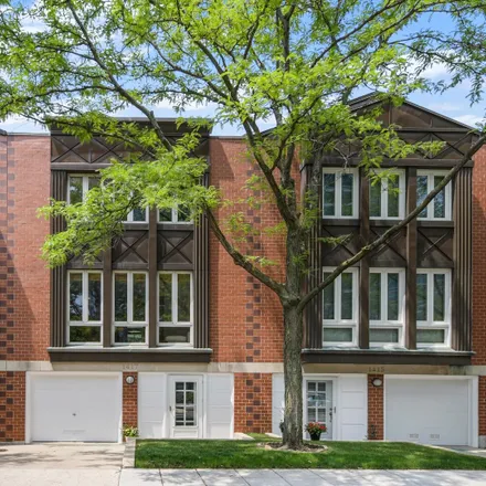 Buy this 3 bed townhouse on 1403 South Plymouth Court in Chicago, IL 60605