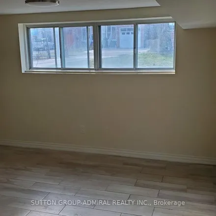 Image 7 - 11 Lunness Road, Toronto, ON M8W 3T7, Canada - Apartment for rent