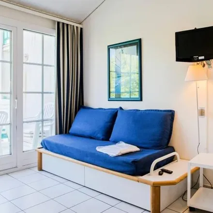 Image 6 - 85440 Talmont-Saint-Hilaire, France - Apartment for rent