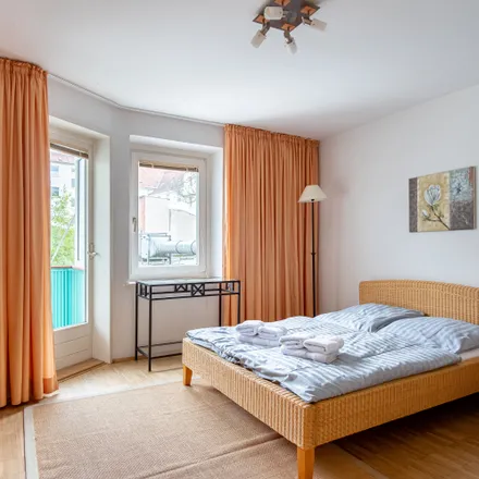 Rent this 2 bed apartment on Knochenhauerstraße 21 in 30159 Hanover, Germany